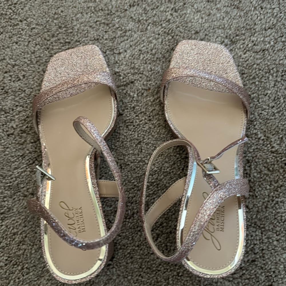 NWT Badgley Mischka Glittery Pink Heels